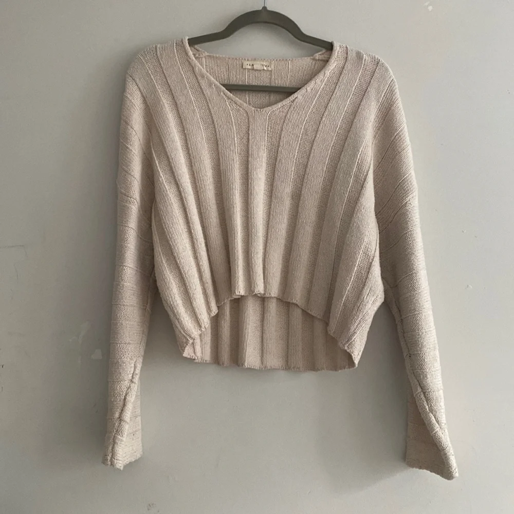 Beige cropped sweater - Picture 1 of 1